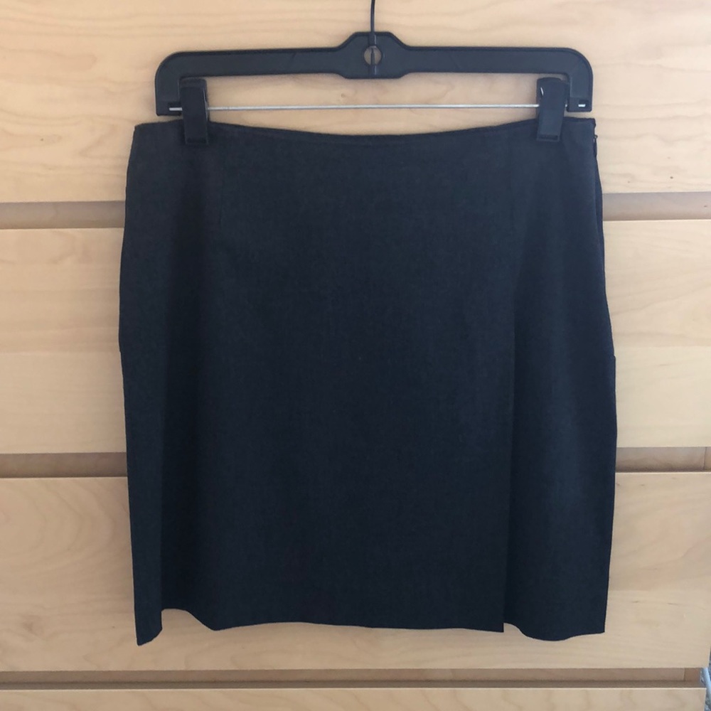 Gap pencil skirt Women’s size 6